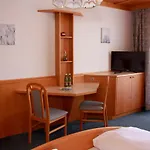 Kirchenwirt 호텔 3*