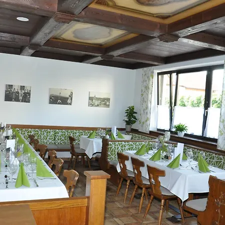 Hotel Kirchenwirt 3*