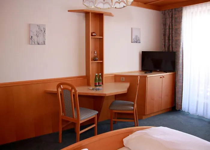 Kirchenwirt Hotell 3*