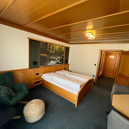 Hotel Kirchenwirt 3*